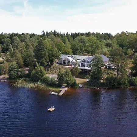 Stenhaella Bed&Breakfast Holmsjö エクステリア 写真