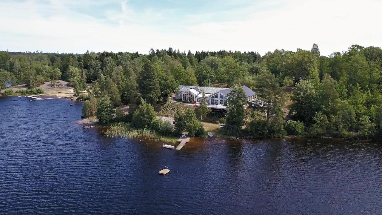 Stenhaella Bed&Breakfast Holmsjö エクステリア 写真