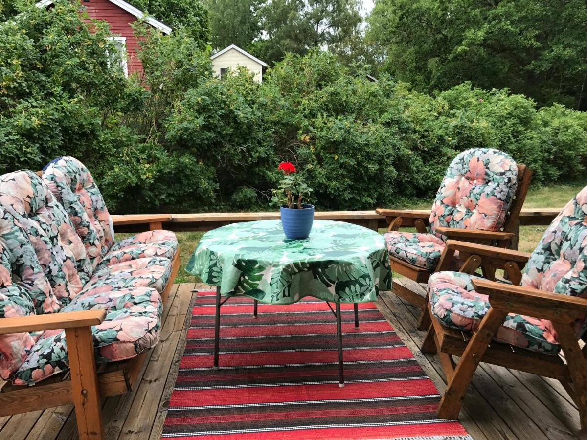 Stenhaella Bed&Breakfast Holmsjö エクステリア 写真